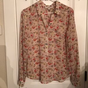 Ann Taylor Loft poppy flower button up shirt😊